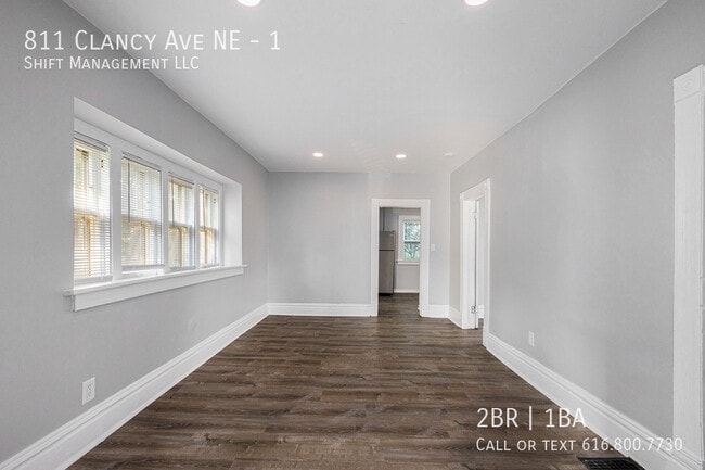 Building Photo - 811 Clancy Ave NE