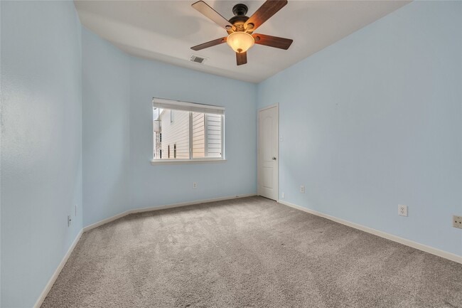 Building Photo - 2614 Shady Acres Ct