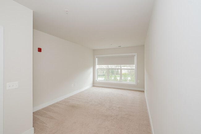 Building Photo - 102 St Ives Pl