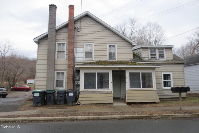 Building Photo - 34 Lake Ave