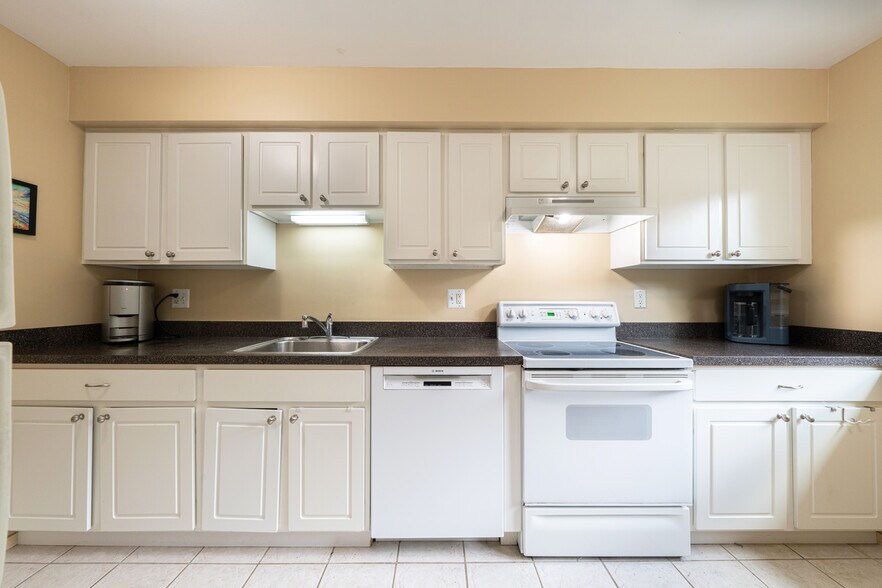 Building Photo - 31514 Orchard Crk