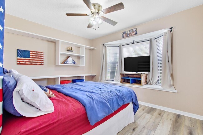 Building Photo - 912 Blueberry Dr