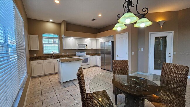 Building Photo - 1209 Apollo Beach Blvd