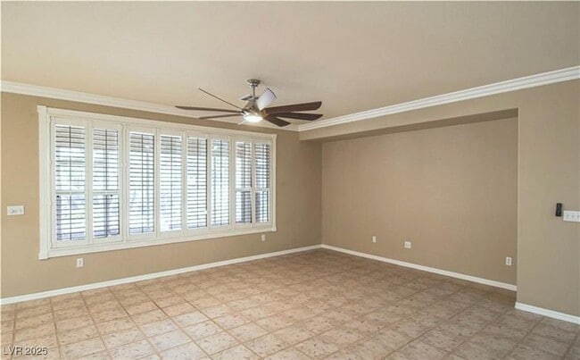 Building Photo - 10488 Riva De Fiore Ave