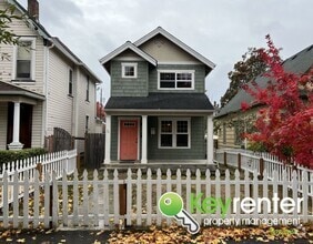 Building Photo - Discover Your Perfect Home: Modern Comfort...