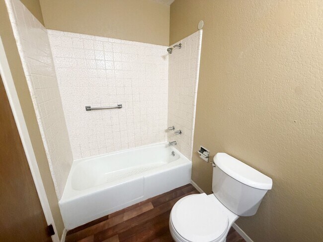 Building Photo - 4036 Mission A