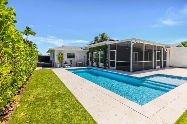 Building Photo - 9021 SW 178th Terrace