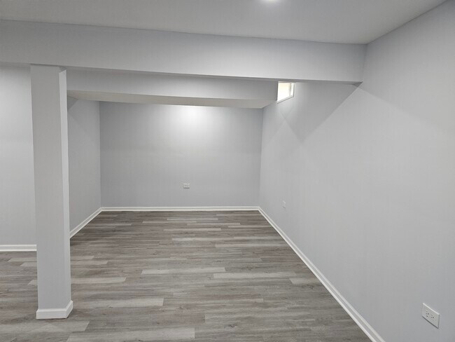 Building Photo - 1016 Concord Dr