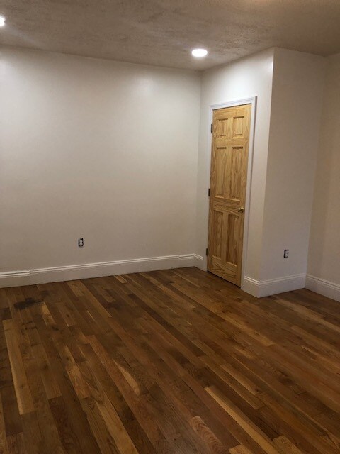 Building Photo - 12 Logan St