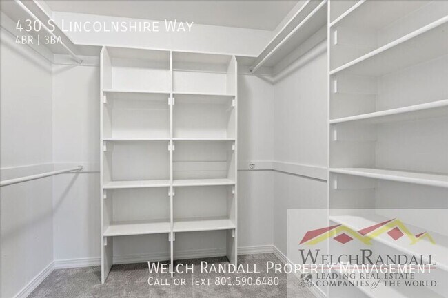 Building Photo - 430 S Lincolnshire Way