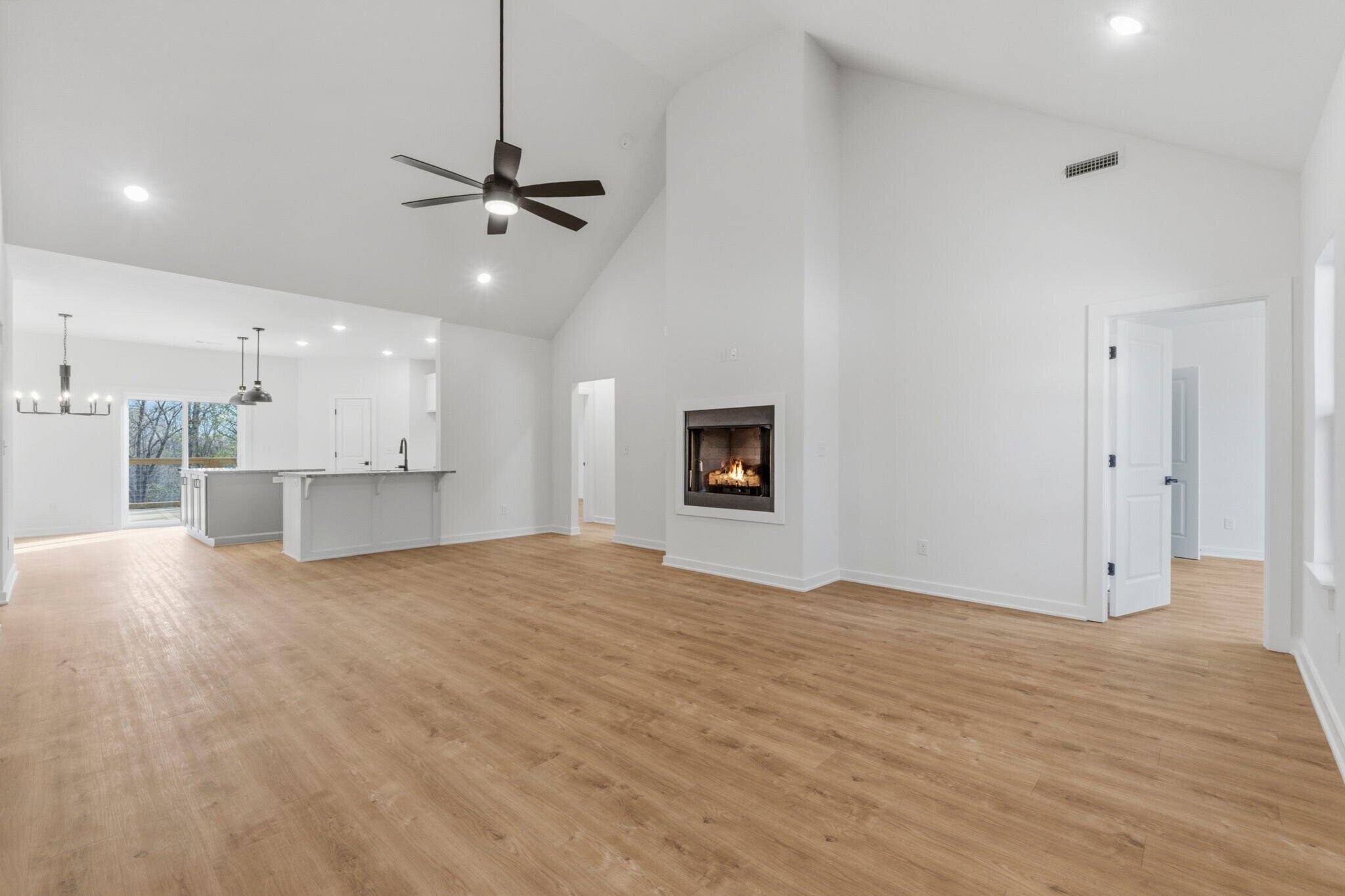 Building Photo - 98 Selkirk Dr