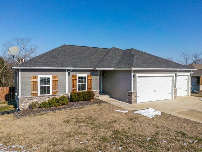 Building Photo - 391 Highpoints Ridge