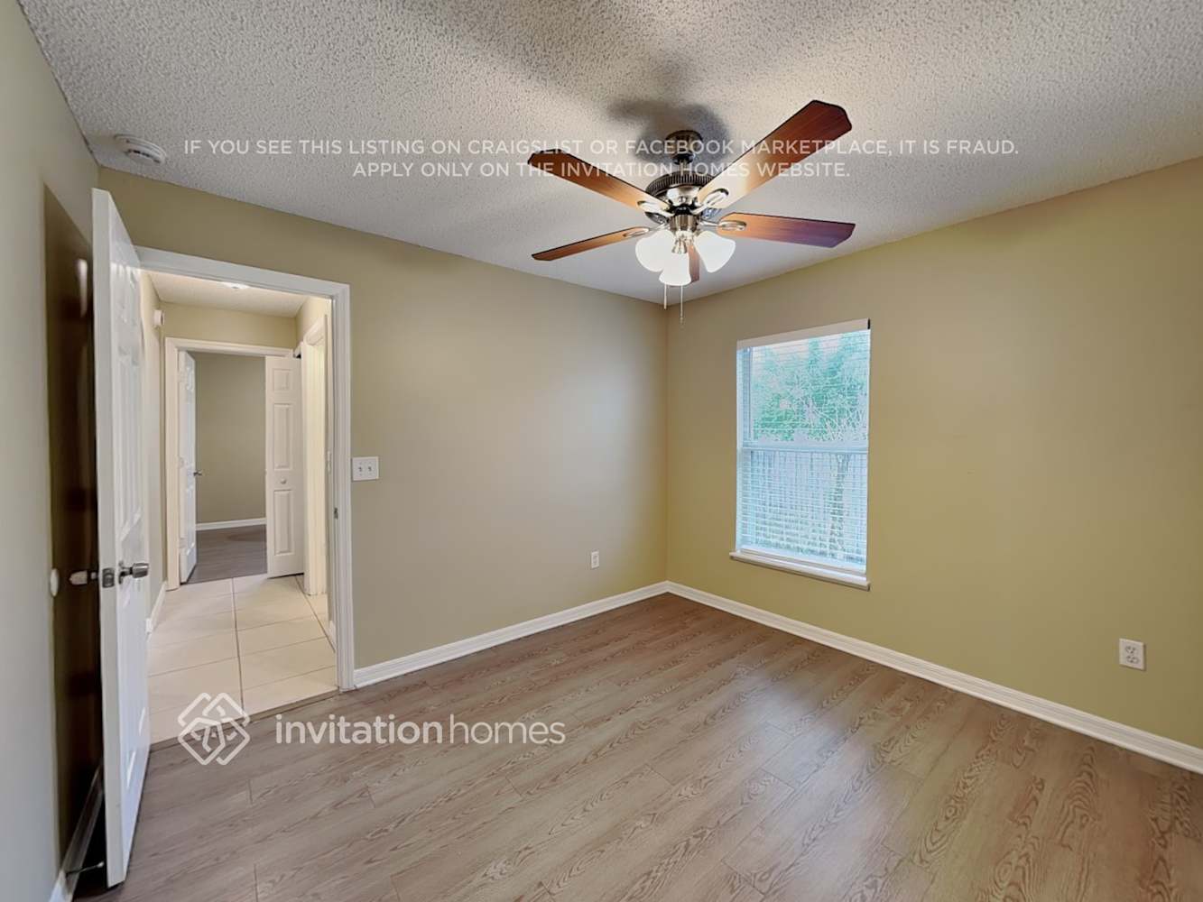 Building Photo - 1164 St Tropez Ct