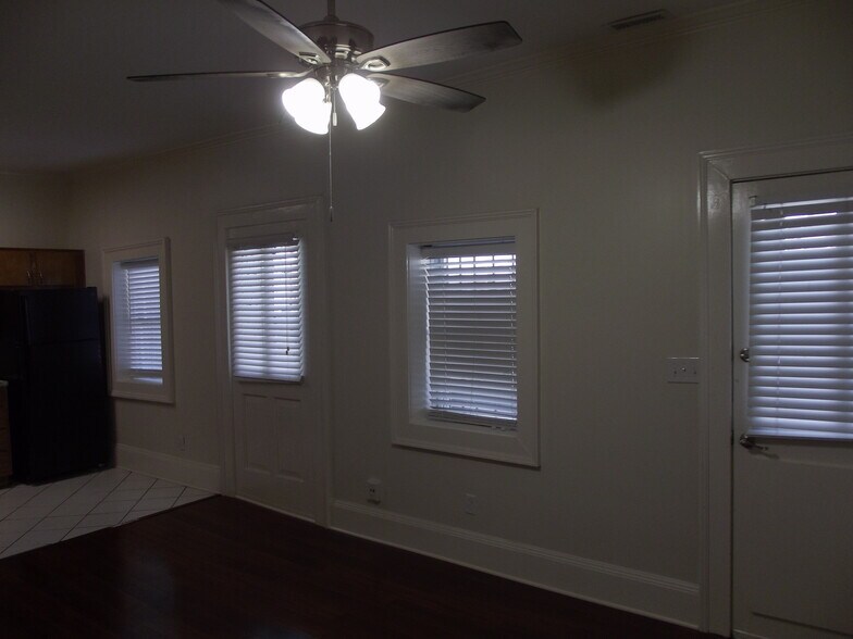 Downstairs - 550 S Campbell St