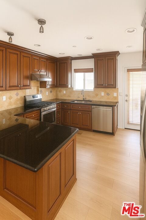 Building Photo - 1146 Hacienda Pl