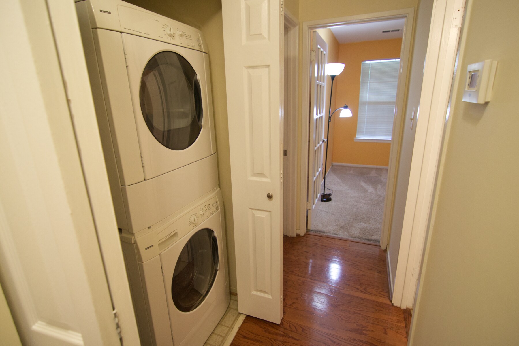 Building Photo - 7718B Lexton Pl
