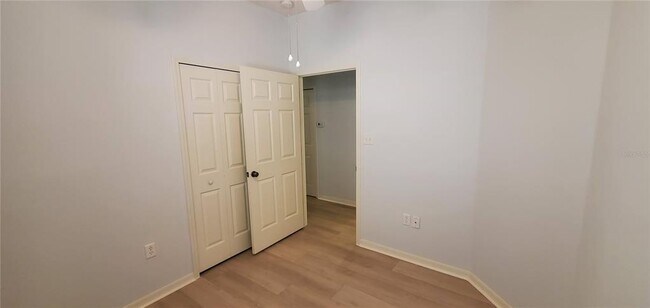 Building Photo - 3757 Parkridge Cir