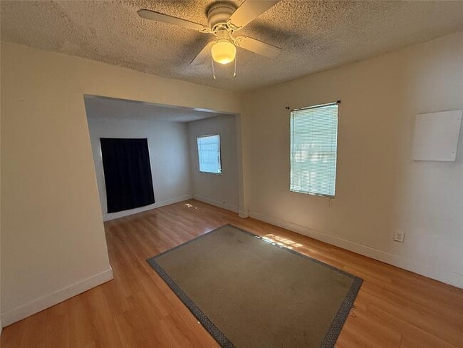 Building Photo - 586 NW 94th St