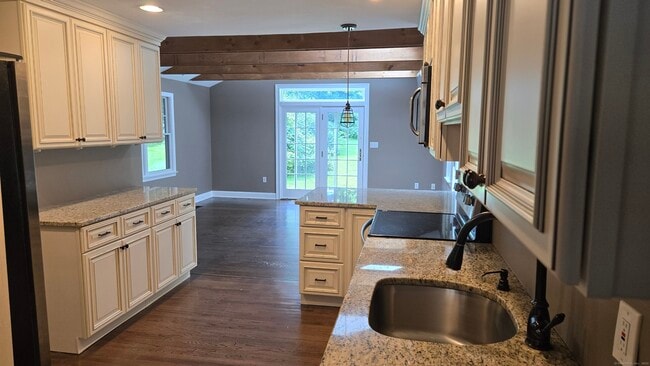 Building Photo - 337 Wheeler Rd