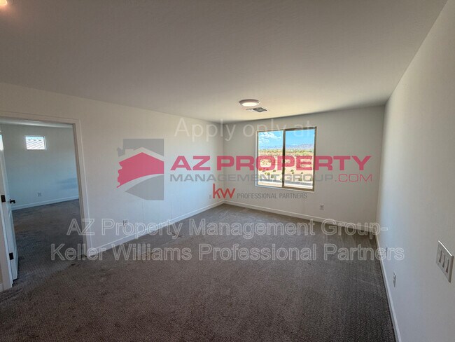 Building Photo - 16888 W Fetlock Trl