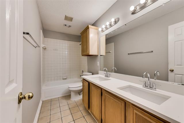 Building Photo - 503 Las Cruces Dr