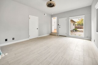 Building Photo - 227 Nottingham Dr