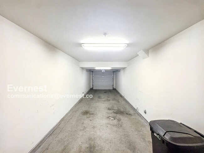 Building Photo - 69 Ede Ln