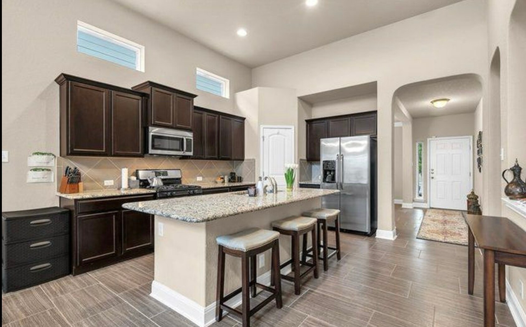 Building Photo - 630 Hollimon Pky