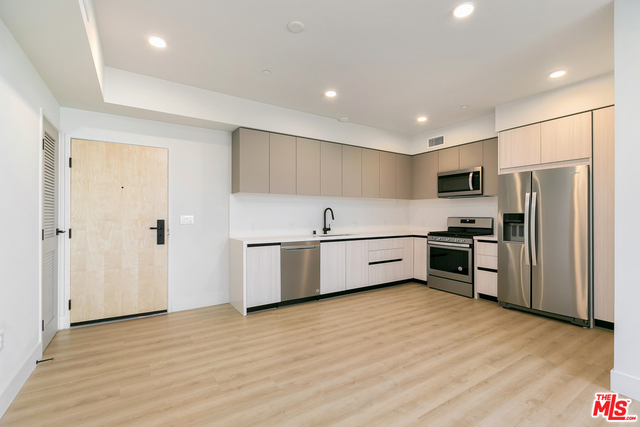 Building Photo - 3675 Dunn Dr