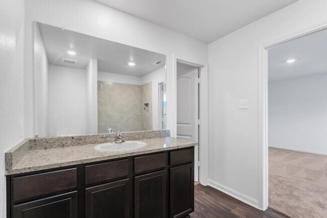 Building Photo - 173 Allington Cir