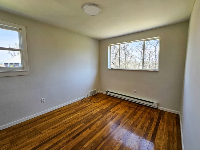Building Photo - 10816 Highpoint Dr