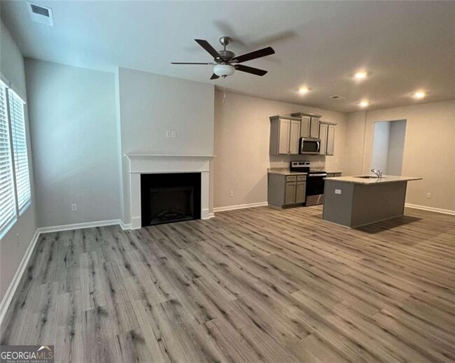 Building Photo - 4352 Shaffer Ct