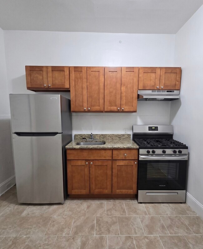 Building Photo - 1302 W Allegheny Ave