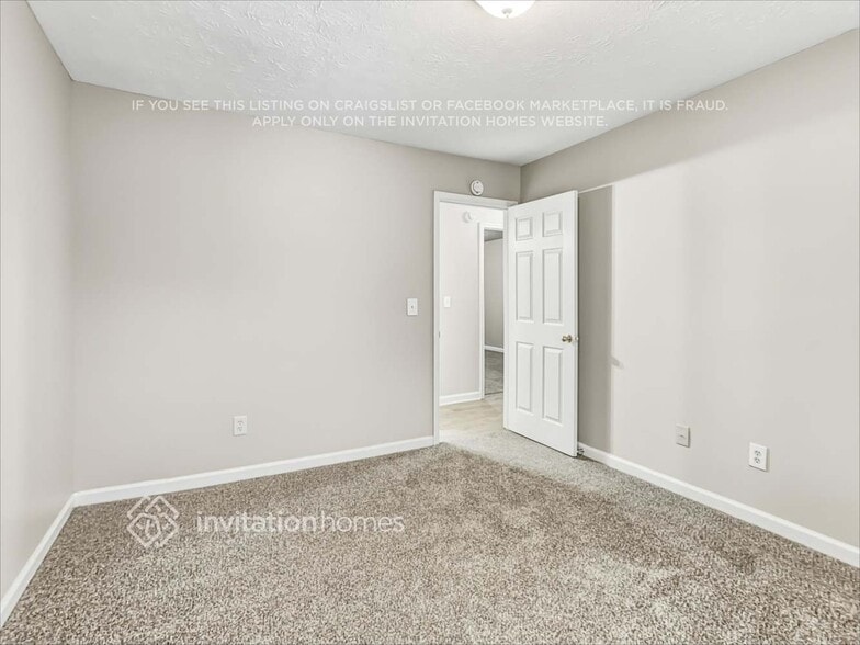 Building Photo - 516 Shaggy-Hickory Tr