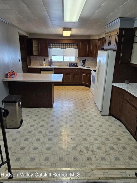 Building Photo - 477 Lattintown Rd