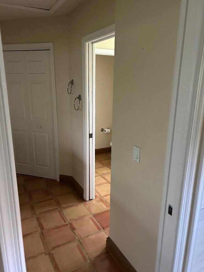 Building Photo - 1030 Pine Branch Dr