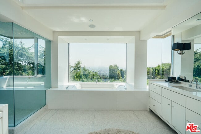Building Photo - 1470 Carla Ridge