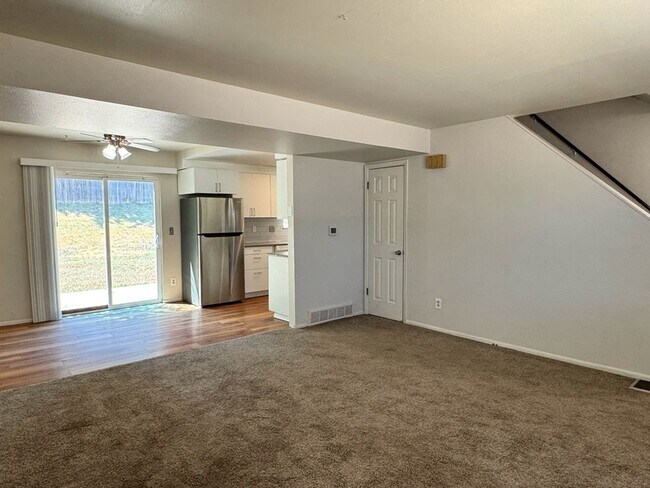 Building Photo - 7254 S Tamarac St