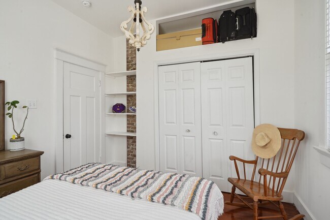 Building Photo - 802 Taft Pl