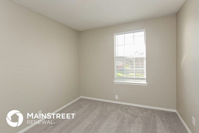 Building Photo - 1520 Clemson Dr