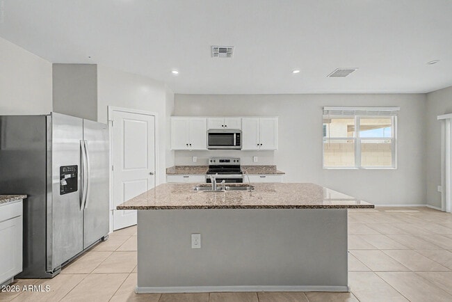 Building Photo - 103 S Collier Ln