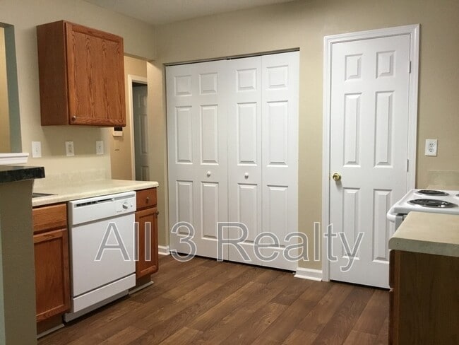 Building Photo - 4132 Ravenwood Ct