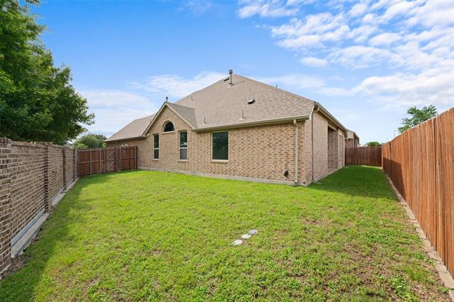 Building Photo - 600 Fishback Cir