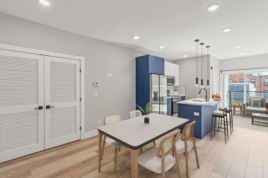 Building Photo - 2626 Trenton Ave