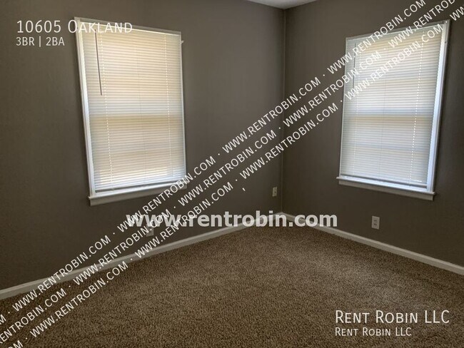 Building Photo - 10605 Oakland-