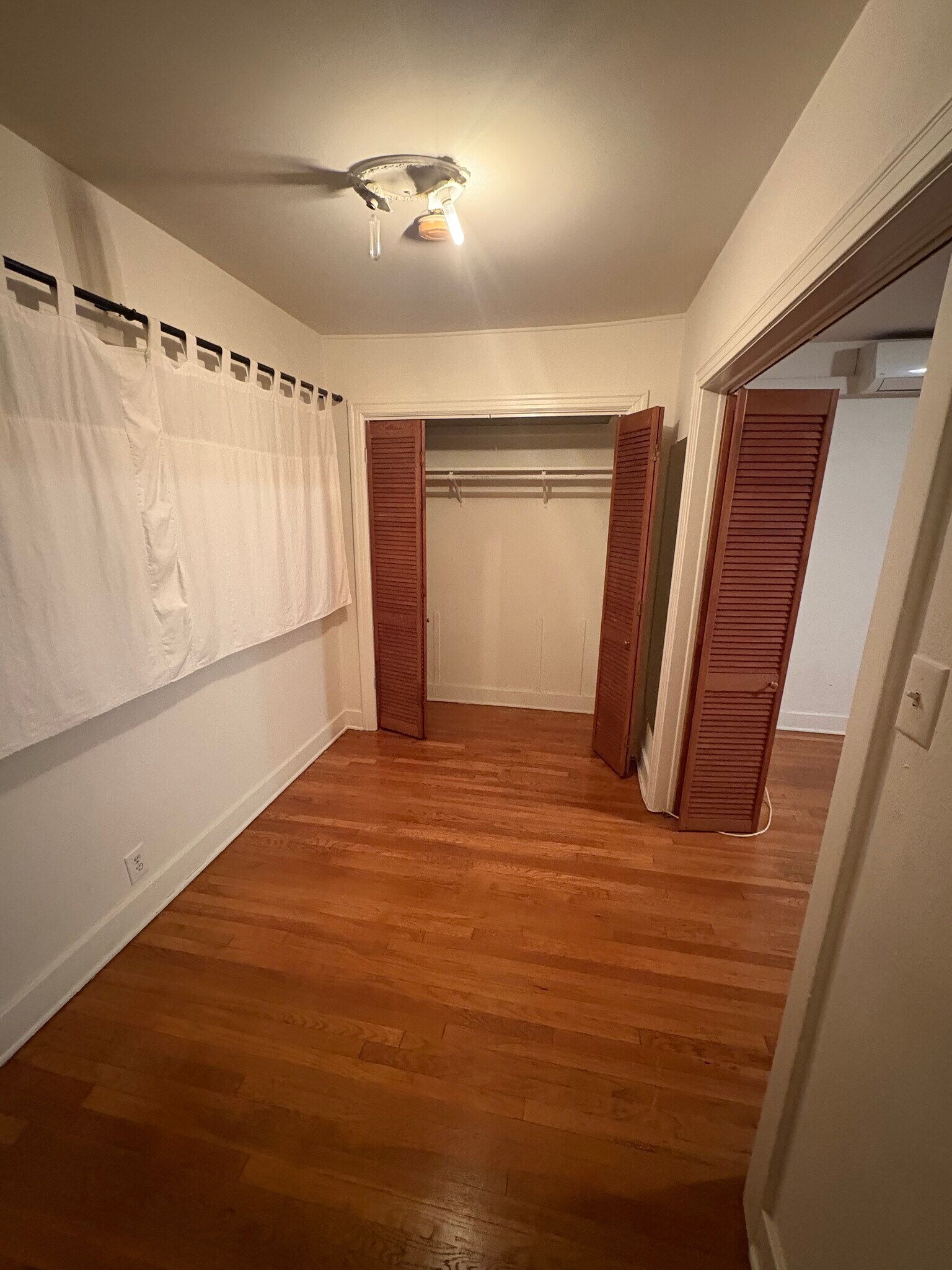 Building Photo - 674 Echo Park Ave