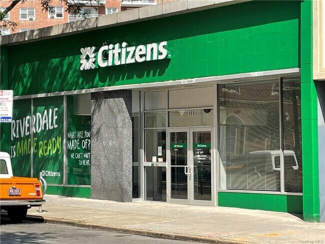 Building Photo - 3030 Johnson Ave