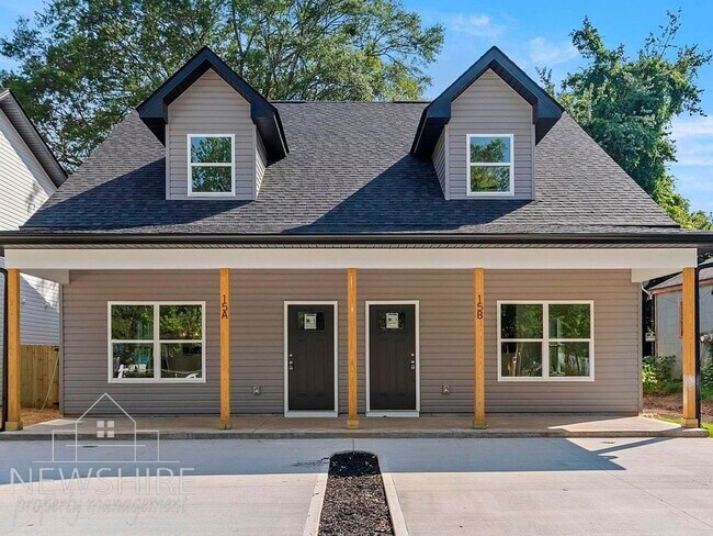 Building Photo - Don't Miss This Hidden Gem Near Downtown Greenville!