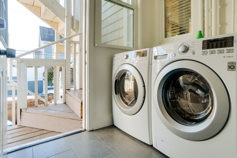 Building Photo - 1043-1049-1049 Noe St