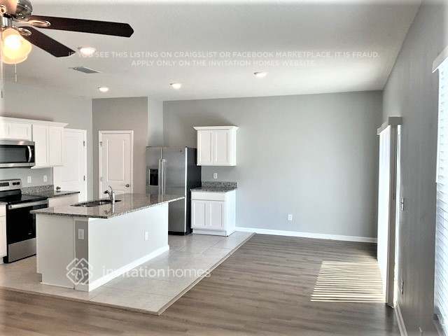 Building Photo - 2297 Litchfield Lp
